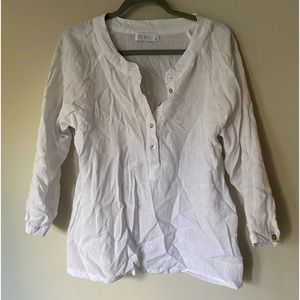 White Linen Three-Quarter Sleeve Top Size Medium